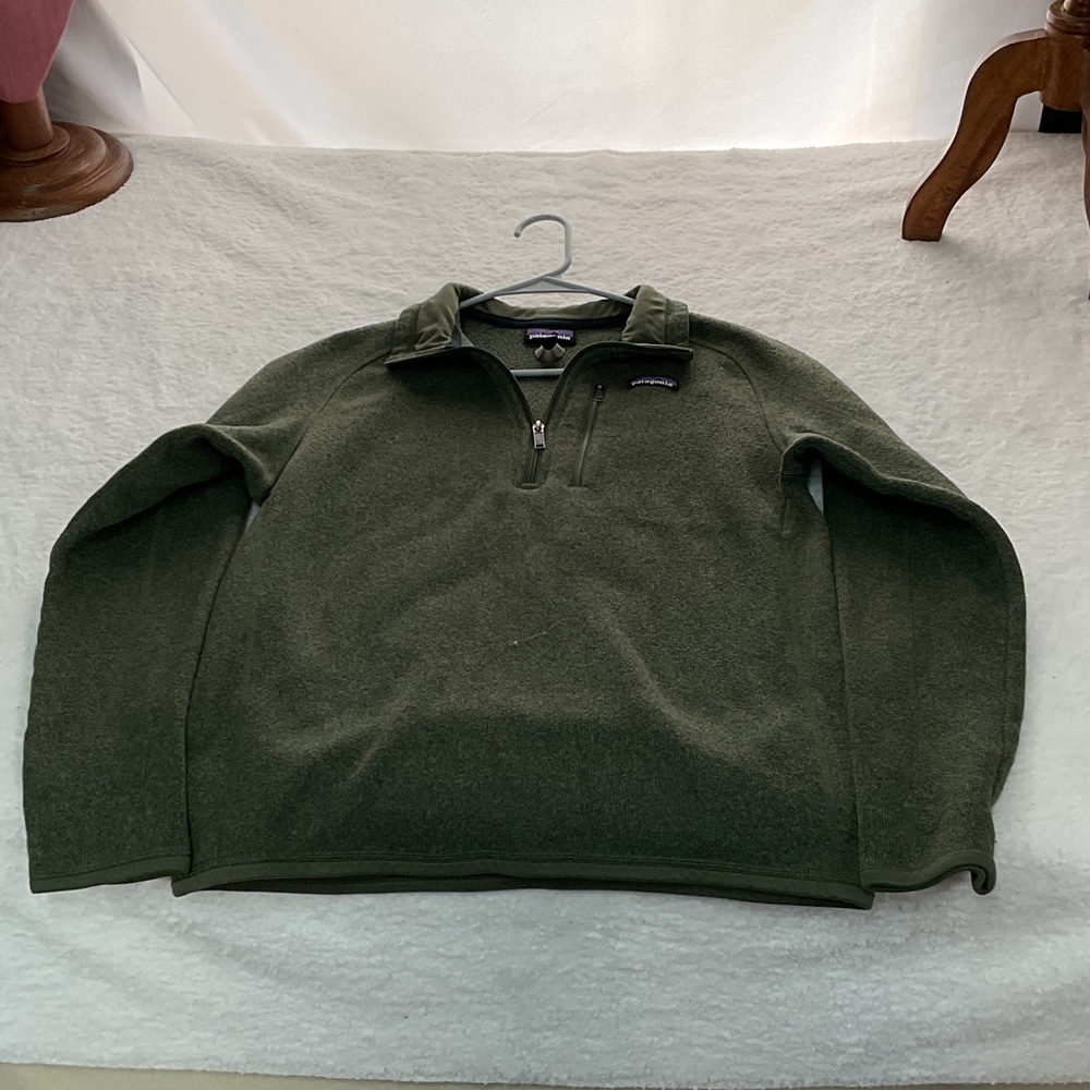 Patagonia Men's Olive Zip-Up Sweater